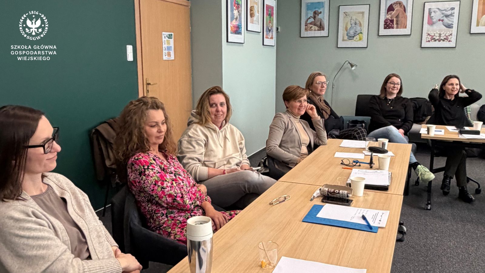 Training on intergenerational communication